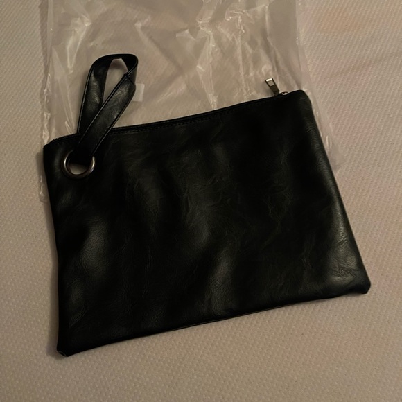 Handbags - Wristlet